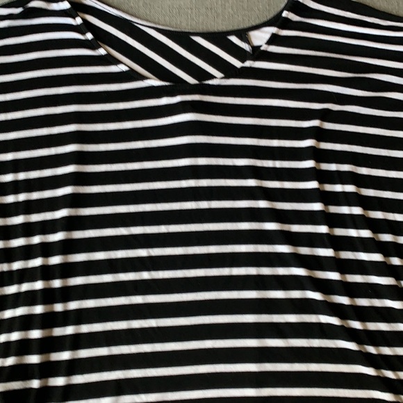 WHBM TOP - Picture 8 of 11